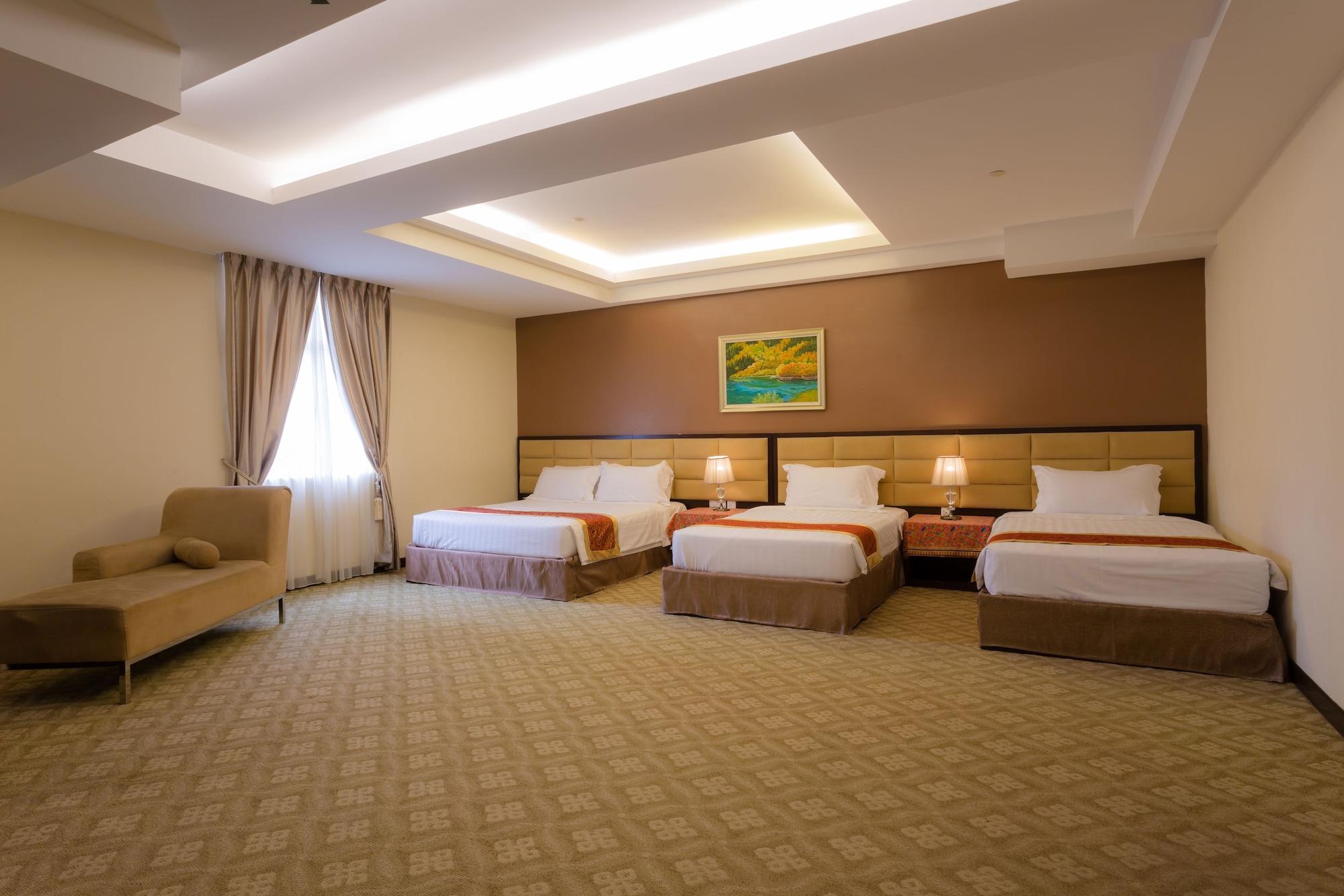 Hallmark Crown Hotel Malacca Bagian luar foto