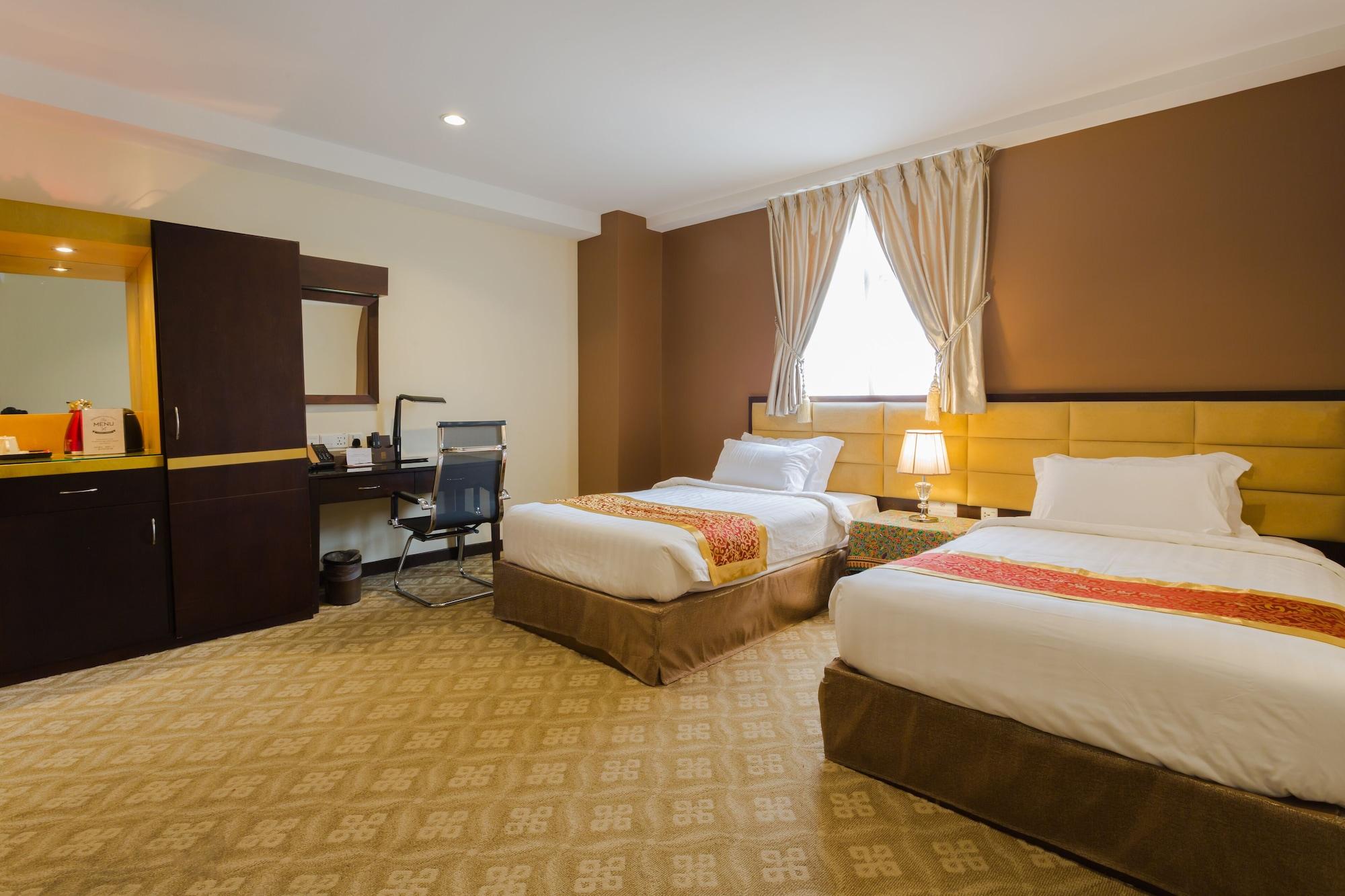 Hallmark Crown Hotel Malacca Bagian luar foto
