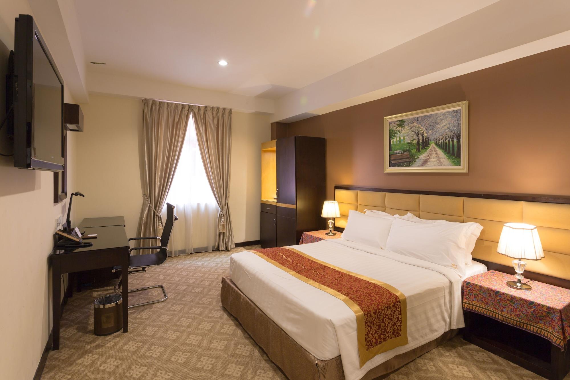 Hallmark Crown Hotel Malacca Bagian luar foto