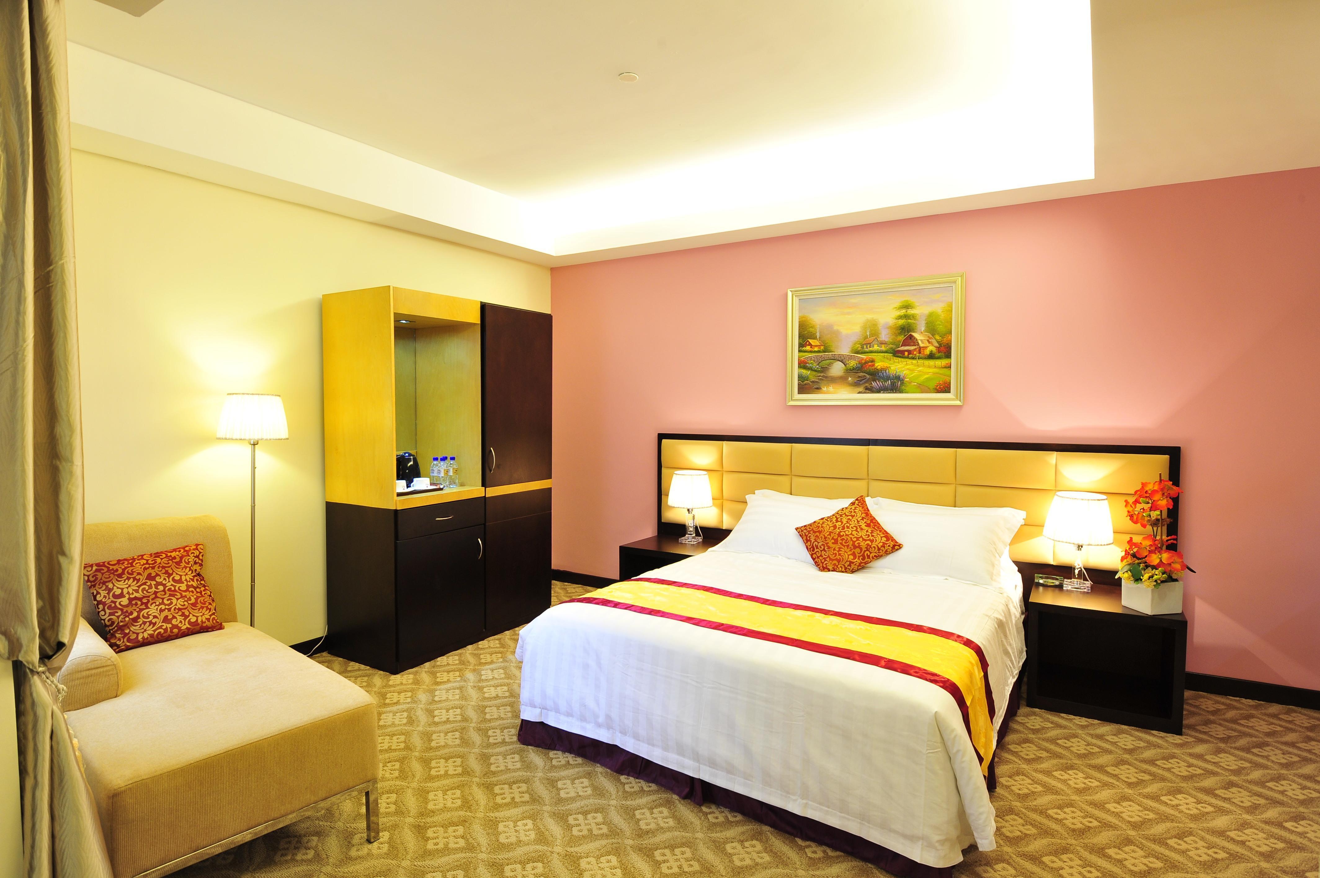 Hallmark Crown Hotel Malacca Bagian luar foto
